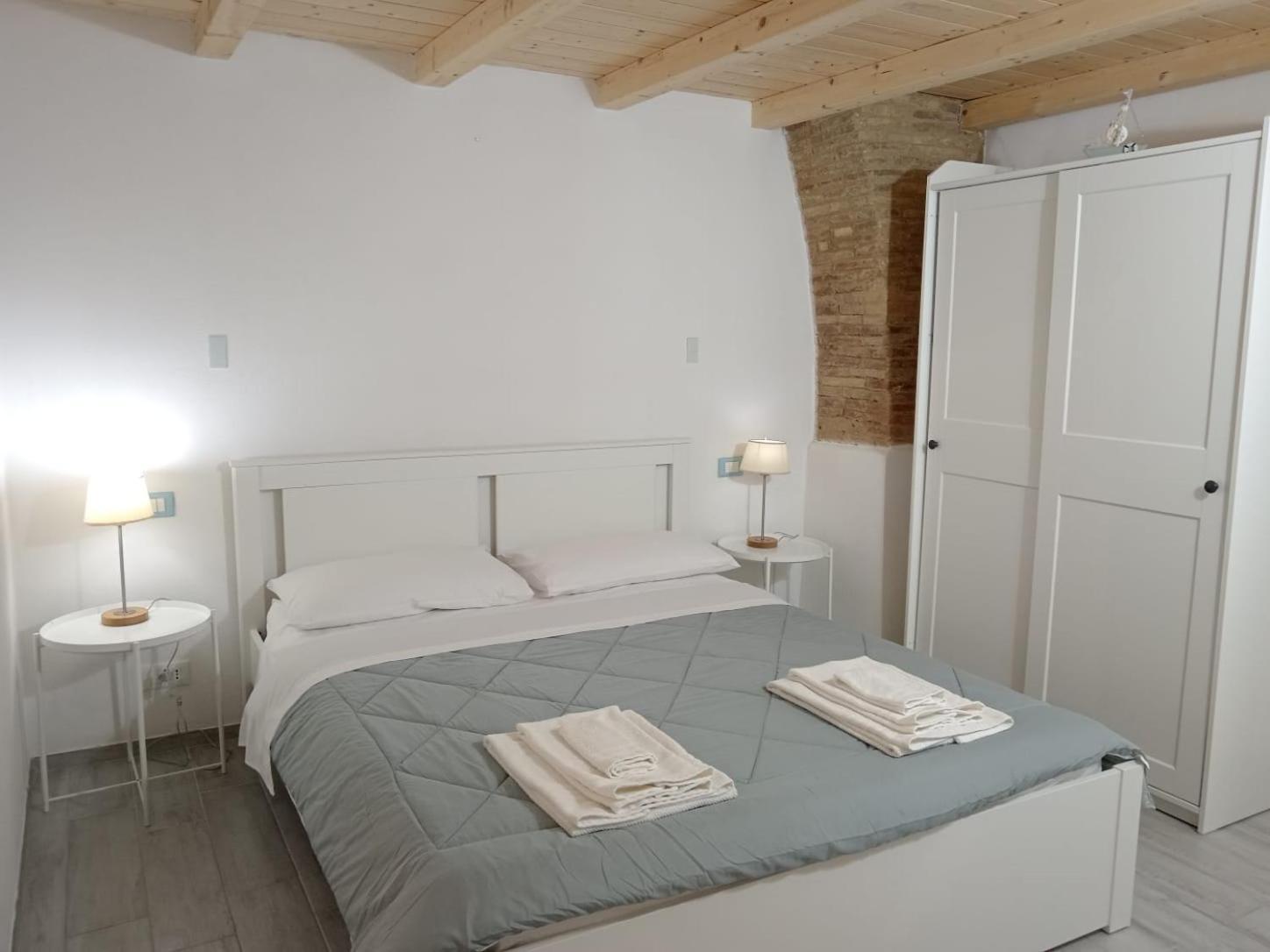 Holiday home Giuattyhomeholiday